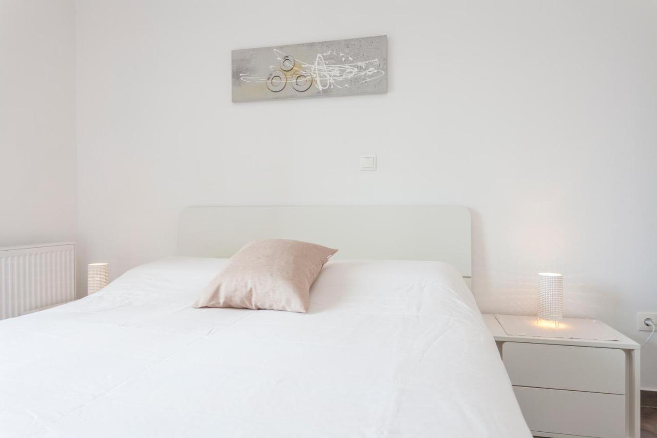 Apartments & Rooms Alagic Макарска Екстериор снимка