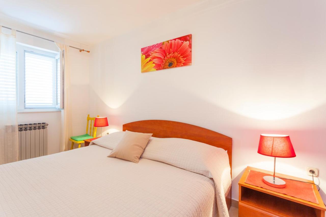 Apartments & Rooms Alagic Макарска Екстериор снимка