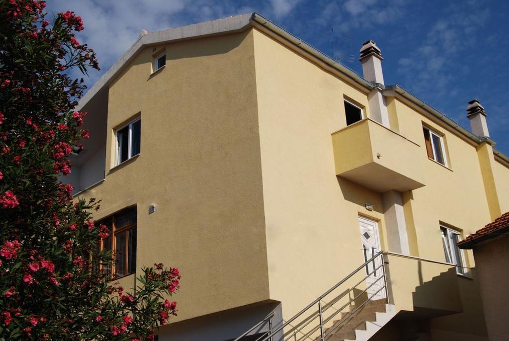 Apartments & Rooms Alagic Макарска Екстериор снимка